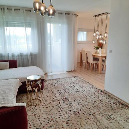 Moderne 3Zimmer Wohnung, In Koenigsbrunn Bei Augsburg ภายนอก รูปภาพ