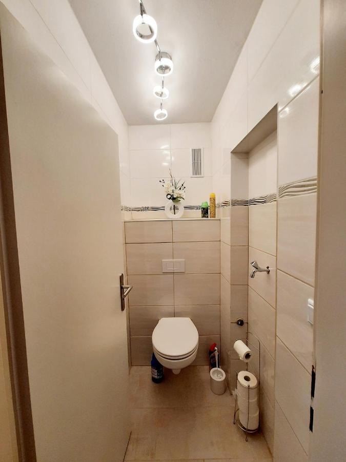 Moderne 3Zimmer Wohnung, In Koenigsbrunn Bei Augsburg ภายนอก รูปภาพ