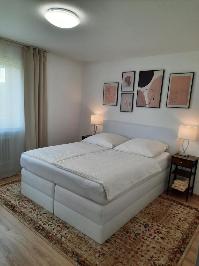 Moderne 3Zimmer Wohnung, In Koenigsbrunn Bei Augsburg ภายนอก รูปภาพ