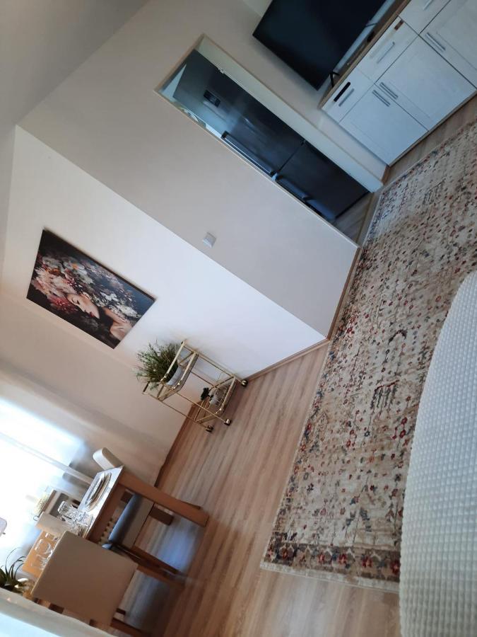 Moderne 3Zimmer Wohnung, In Koenigsbrunn Bei Augsburg ภายนอก รูปภาพ